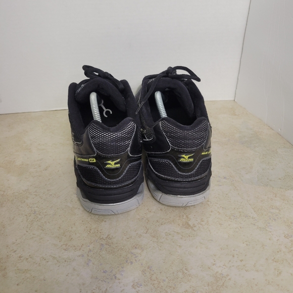 Mizuno Women's Wave Lightning  RX Sneakers - Picture 3 of 7